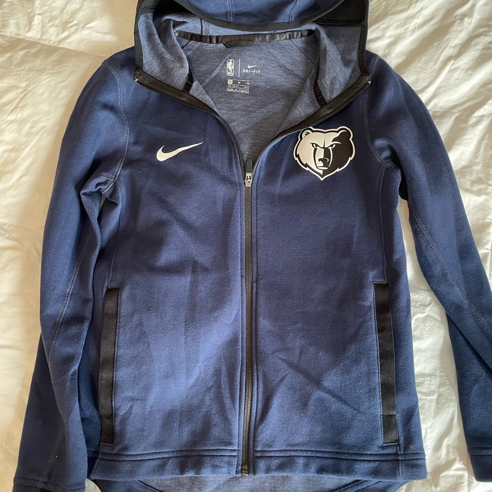 Nike Memphis Grizzlies zip up jacket EUC